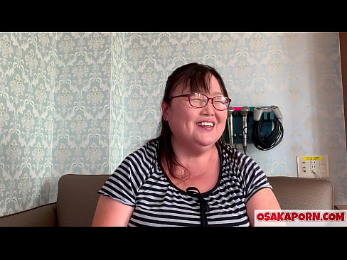 ❤️ Vet Japannese ma wys haar groot tiete en geniet 'n seksspeelding. ’n 51-jarige Asiatiese ma praat oor haar seksuele ervaring. Yukiko 1 OSAKAPORN vetterige milf ️ Russiese pornografie by ons